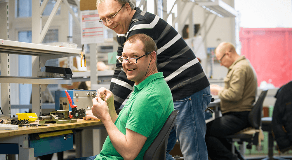 Hand- und Industriemontage